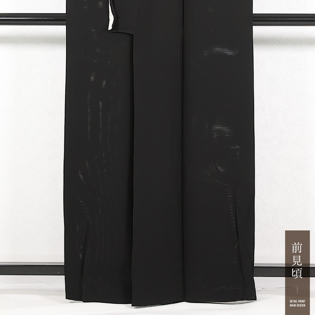 夏物 黒紋付 絽 身丈161cm 裄丈65cm 正絹 Aランク 五つ紋 (抱き柏) フォーマル 広衿 Mサイズ 黒系 RP 1230-17395