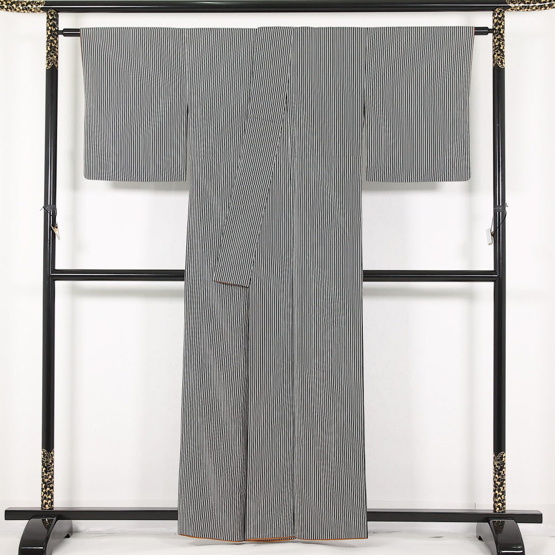 洗える着物 小紋 袷 身丈159cm 裄丈65cm ポリエステル Sランク インフォーマル 広衿 Mサイズ 縞 黒系 RP 1221-17430