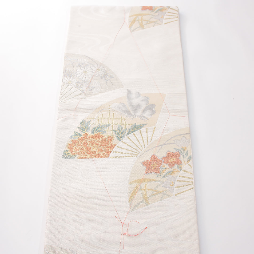未使用品 夏物 袋帯 帯丈432cm 正絹 六通 フォーマル 扇流し しつけ糸 クリーム系 1243-02363