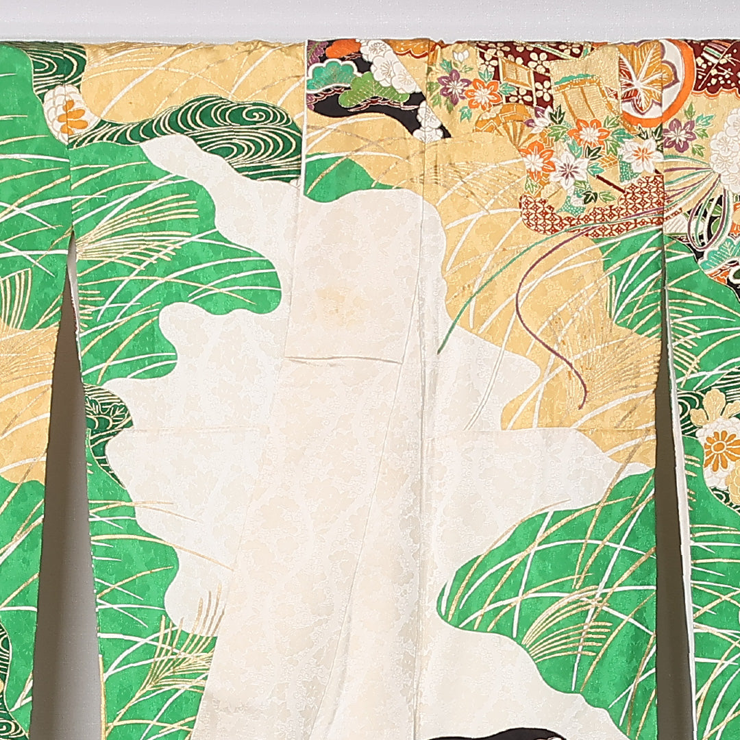 振袖 袷 身丈158cm 裄丈63cm 正絹 Bランク フォーマル 広衿 Mサイズ 刺繍 貝桶 牡丹 松 多色系 RP 1215-06738