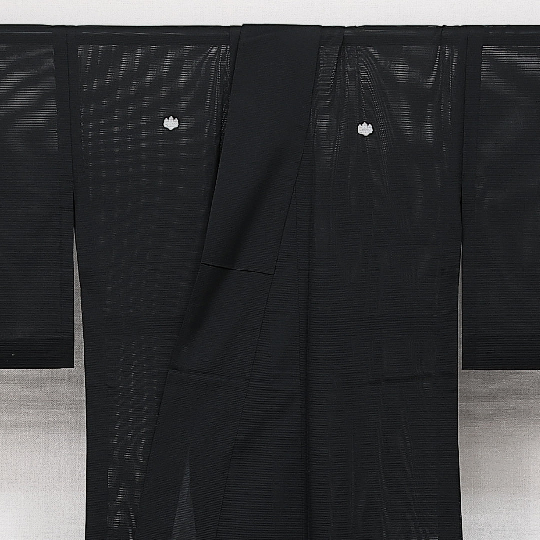 夏物 黒紋付 絽 身丈155cm 裄丈63cm 正絹 Sランク 五つ紋 (五三桐) 弔事用 広衿 Mサイズ 黒系 RP 1230-06876