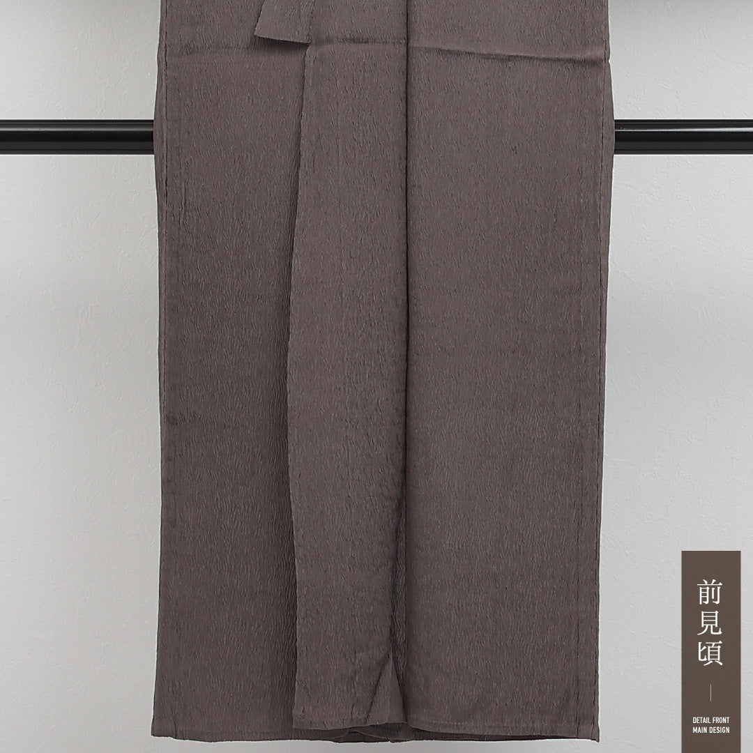 色無地 単衣 身丈140cm 裄丈64cm 正絹 Cランク 一つ紋 (中陰五三桐) 紋意匠 (抽象柄) セミフォーマル バチ衿 Lサイズ ふくれ織 無地 茶系 RP 1219-17313