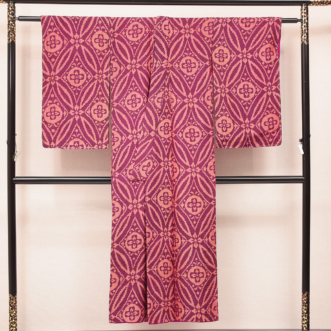 アンティーク 小紋 袷 身丈143cm 裄丈62cm 正絹 Cランク バチ衿 XSサイズ 七宝 花菱 紫系 LP 1221-17200