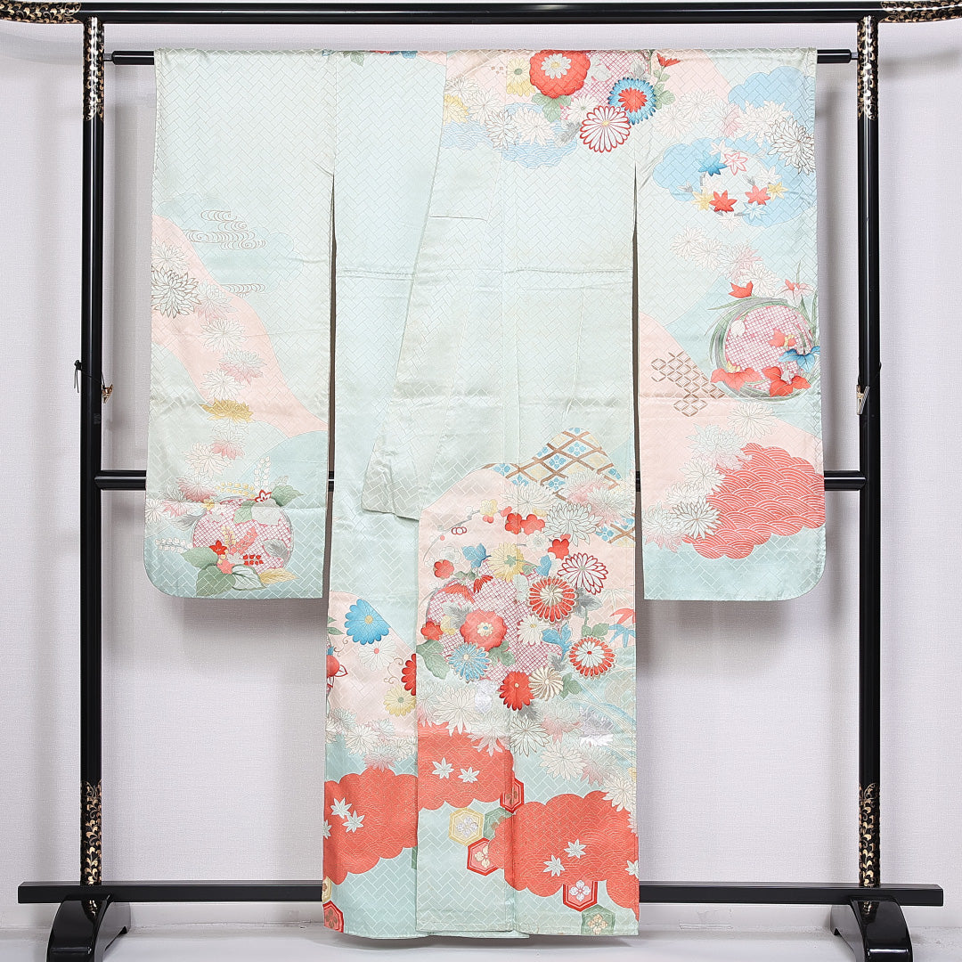 振袖 袷 身丈159cm 裄丈64cm 正絹 Cランク フォーマル 広衿 Mサイズ 金箔 刺繍 吉祥文様 水色系 RP 1215-06557