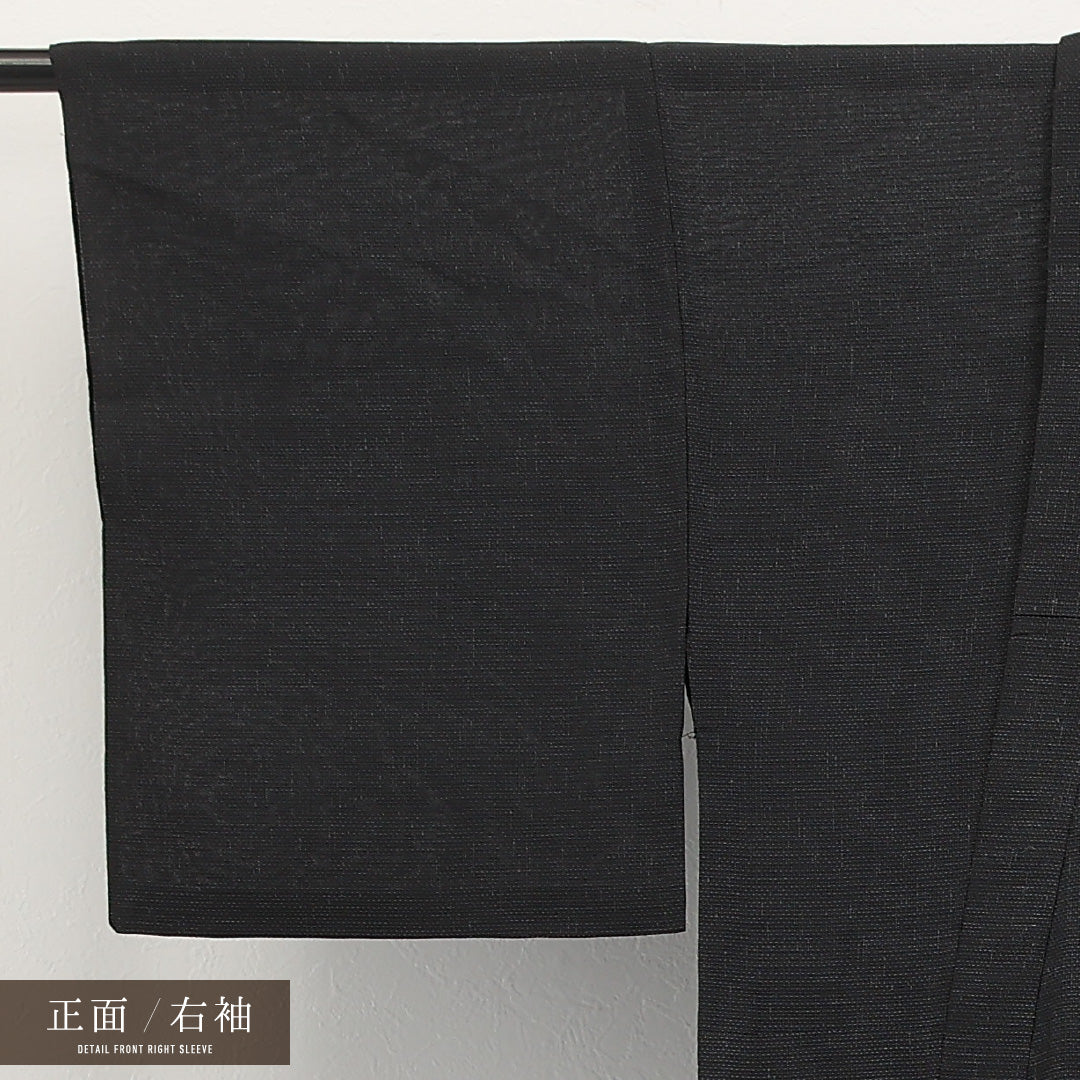 夏物 男着物 (紬) 夏紬 身丈146cm 裄丈68cm 正絹 Aランク インフォーマル バチ衿 Mサイズ 抽象柄 黒系 RP 1224-17293