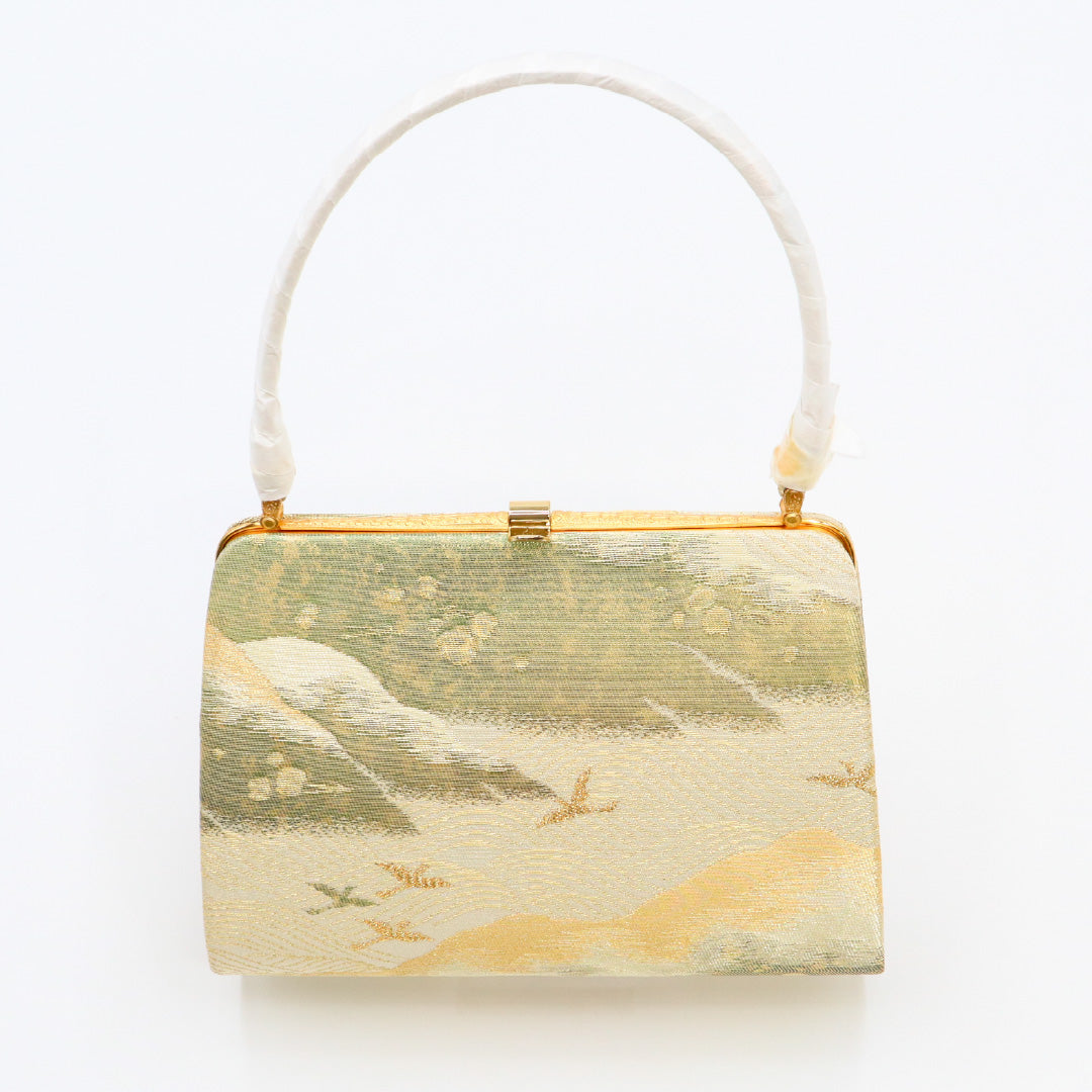 未使用品 草履・バッグセット 礼装用 Mサイズ 23cm 高さ5cm 錦織 正絹 東京 神田胡蝶 山水 金銀箔 クリーム系 金系 1251-00471