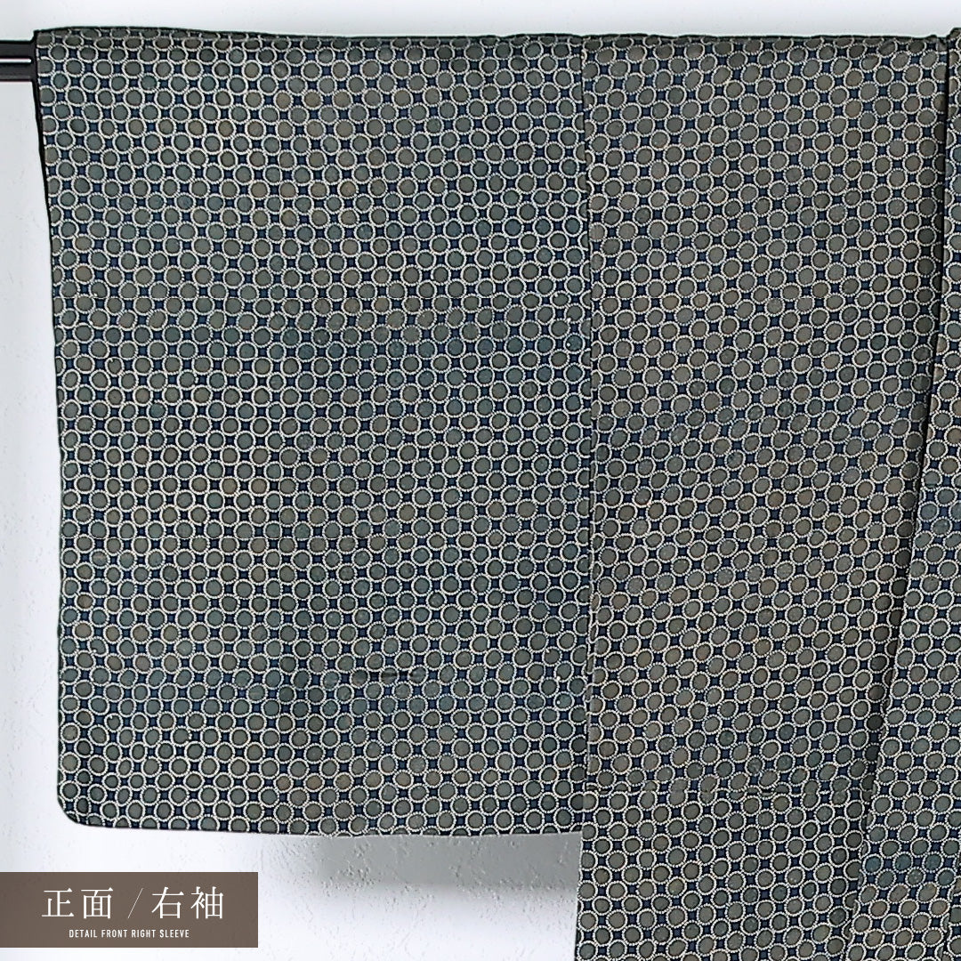 男着物 (紬) 袷 身丈136cm 裄丈63cm 正絹 Sランク インフォーマル 棒衿 Mサイズ 後染め 丸文 茶系 RP 1224-17366
