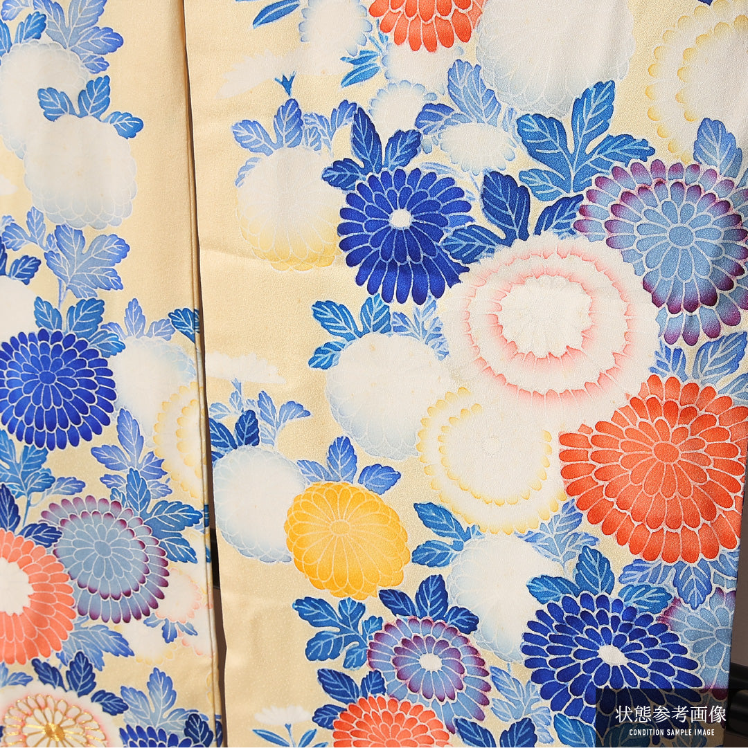 振袖 袷 身丈160cm 裄丈65cm 正絹 Bランク フォーマル 広衿 Lサイズ 刺繍 菊 黄系 RP 1215-06730