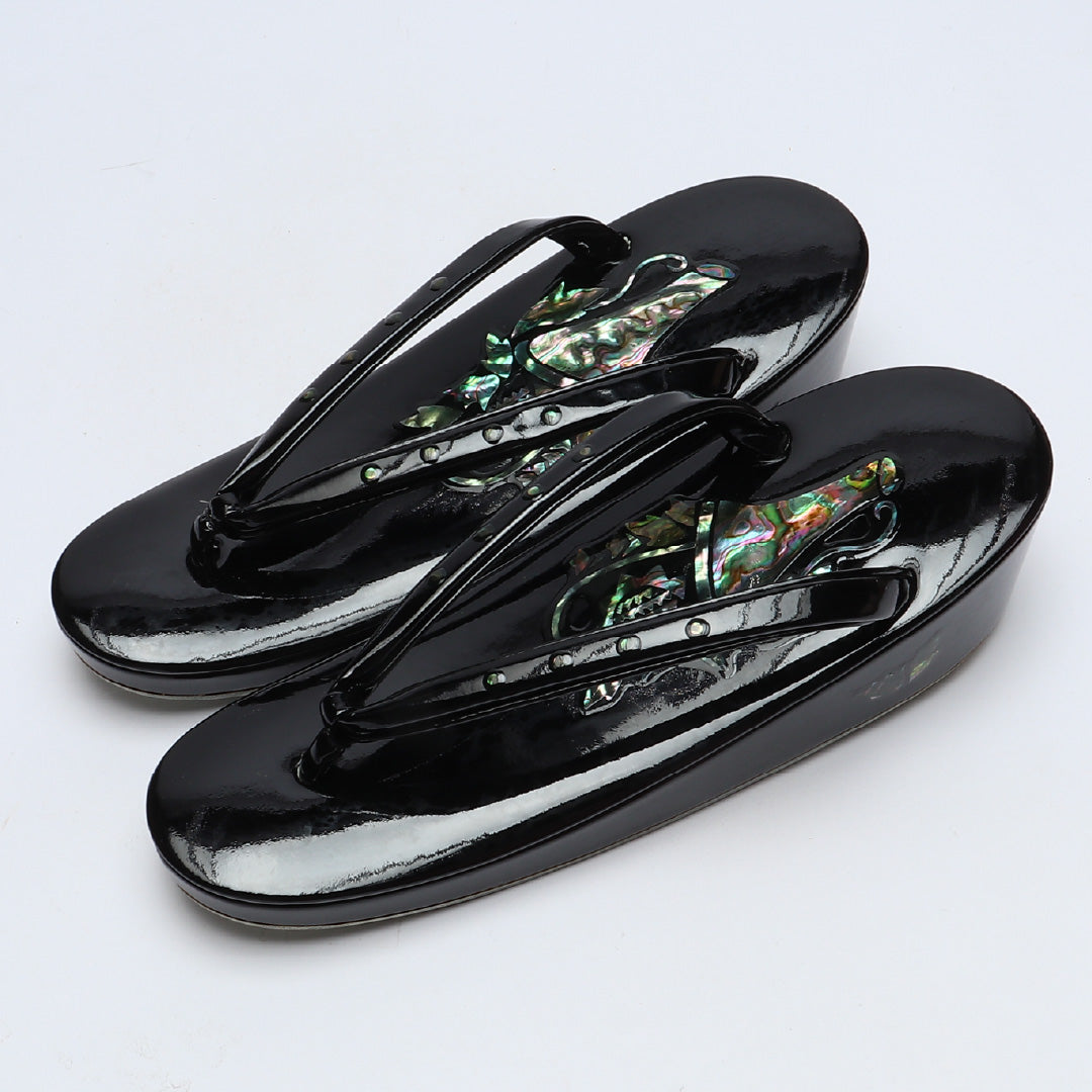 未使用品 草履 カジュアル Sランク XLサイズ 24.5cm 高さ3.5cm 本革 螺鈿 国産 滑り止め 黒系 1251-00896