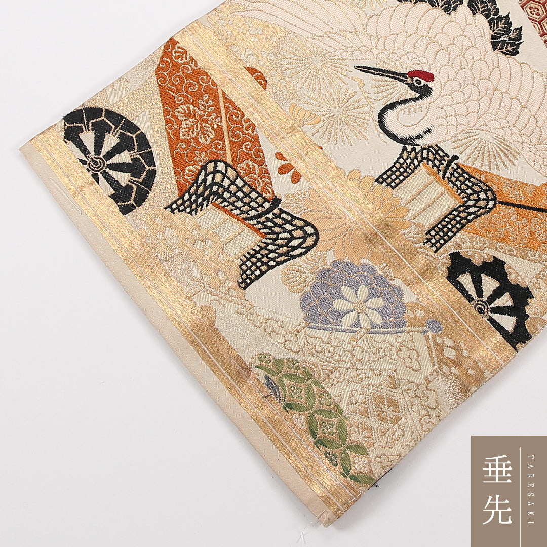 アンティーク 丸帯 帯丈392cm 正絹 全通 御所車 鶴 菊 クリーム系 1242-02569