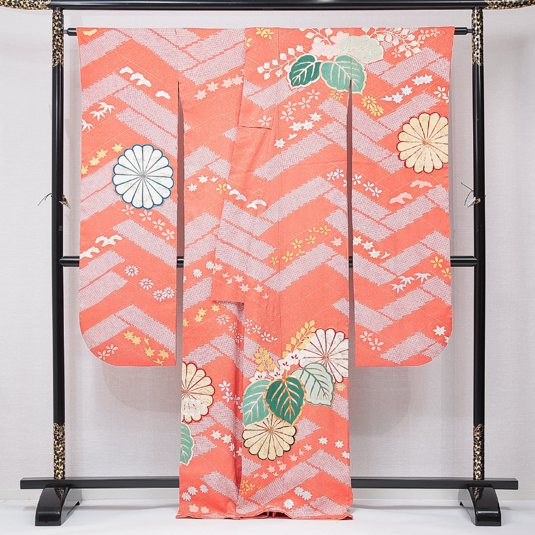 振袖 袷 身丈167cm 裄丈65cm 正絹 Cランク フォーマル 広衿 XLサイズ 金駒刺繍 菊 桐 朱系 HP 1215-06930