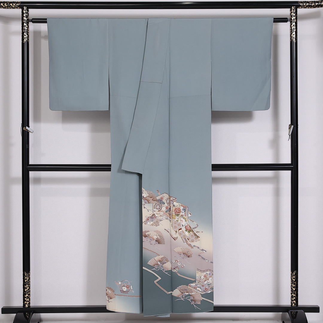 色留袖 袷 身丈152cm 裄丈62cm 正絹 Aランク 一つ紋 (丸に抱き茗荷) セミフォーマル 広衿 Sサイズ 金駒刺繍 ガード加工 御所解 水色系 RP 1214-06544