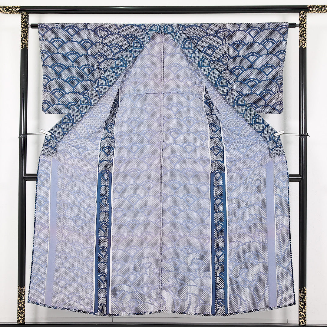 洗える着物 付下げ 単衣 身丈153cm 裄丈62cm ポリエステル Sランク 踊り用 バチ衿 Mサイズ 青海波 荒磯 青系 RP 1218-17433