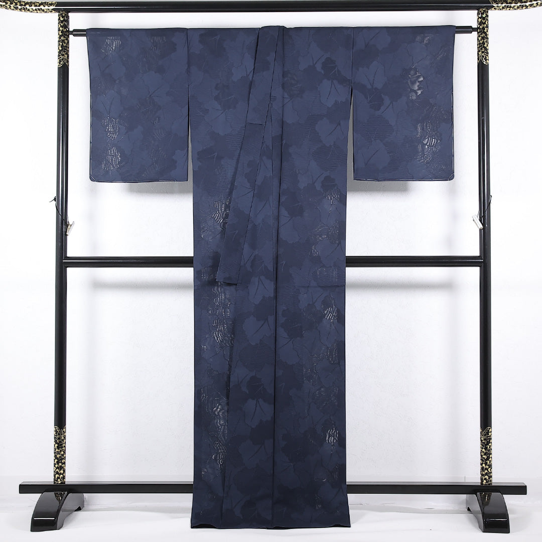 夏物 小紋 絽 身丈170cm 裄丈66cm 正絹 Sランク 一つ紋 (違い鷹の羽) セミフォーマル バチ衿 Lサイズ 植物柄 紺系 RP 1221-17349