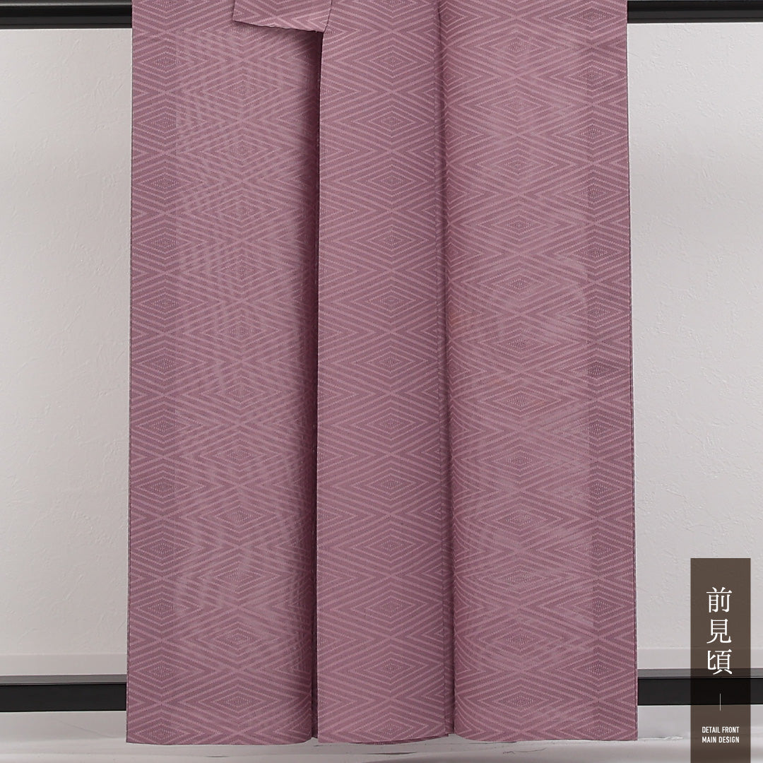 夏物 小紋 身丈156cm 裄丈62cm 正絹 Cランク 一つ紋 (違い鷹の羽) セミフォーマル 広衿 Mサイズ 菱つなぎ ピンク系 RP 1221-17302