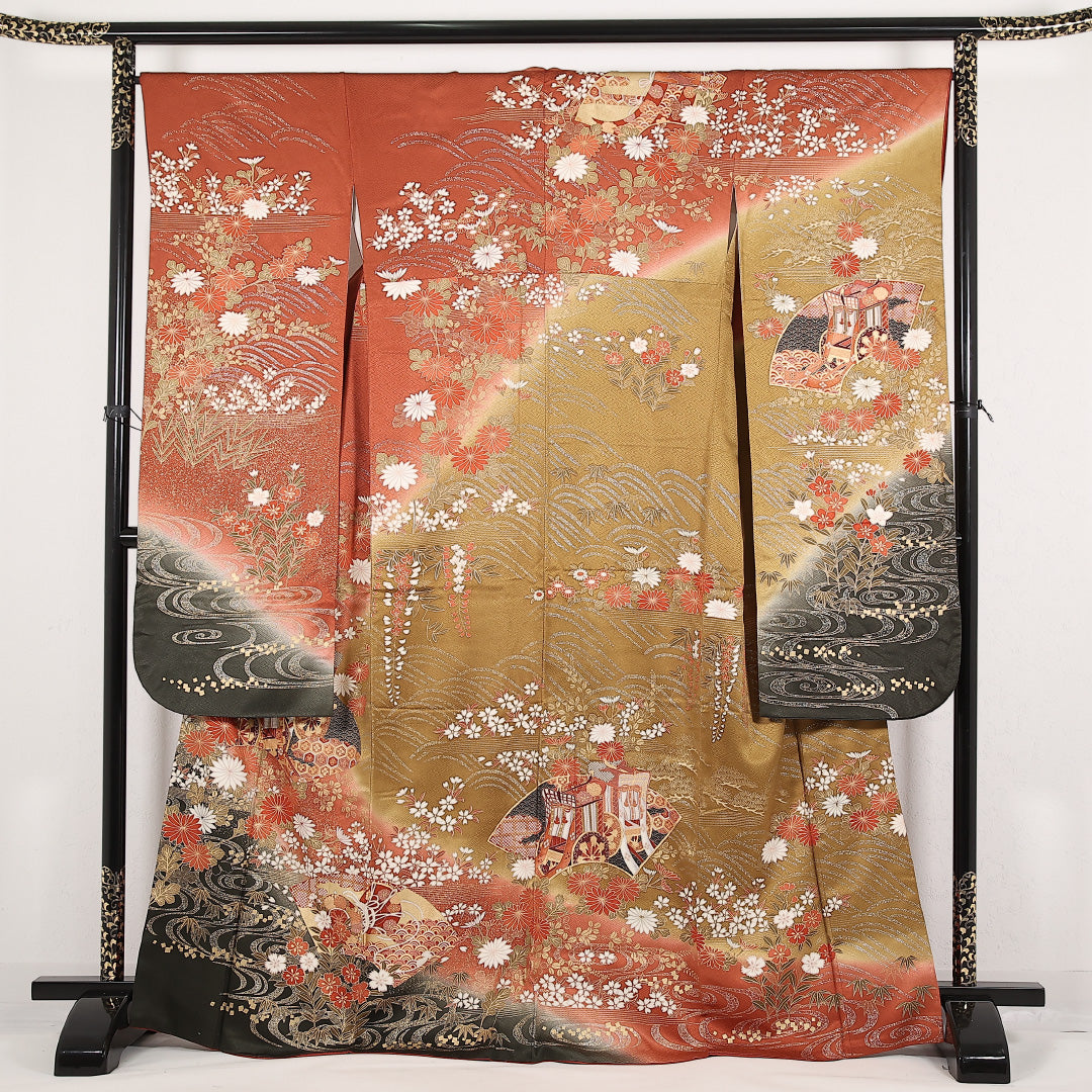 振袖 袷 身丈168cm 裄丈66cm 正絹 Sランク フォーマル 広衿 Lサイズ 金彩 金駒刺繍 御所車 赤系 RP 1215-17394