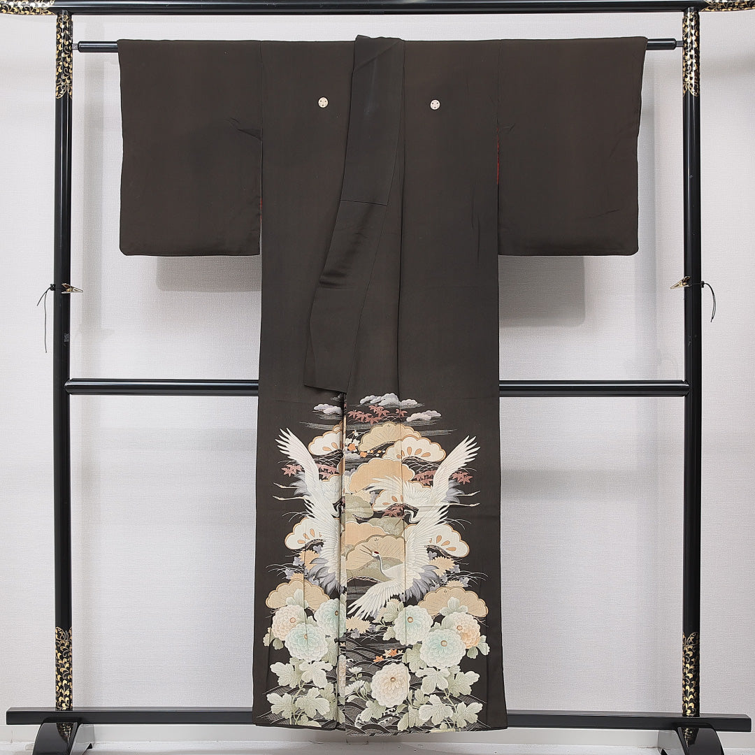 アンティーク 黒留袖 袷 身丈154cm 裄丈62cm 正絹 Bランク 五つ紋 (三つ割り桔梗) 広衿 Sサイズ 松鶴 黒系 RP 1213-07080