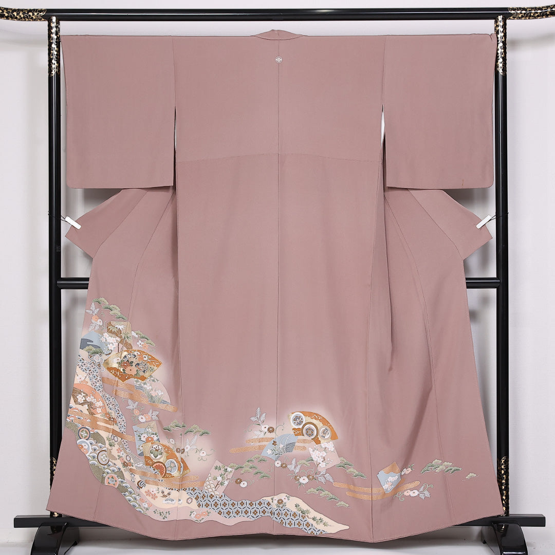 色留袖 袷 身丈157cm 裄丈67cm 正絹 Aランク 三つ紋 (丸に木瓜) フォーマル 広衿 Mサイズ 刺繍 道長取り 扇面文 ピンク系 RP 1214-06556