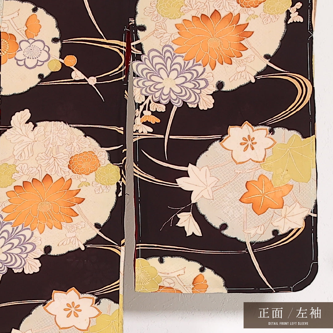 アンティーク 小振袖 袷 身丈148cm 裄丈62cm 正絹 Cランク 紋意匠 (菊) バチ衿 XSサイズ 雪輪 菊 黒系 M4 1216-17556