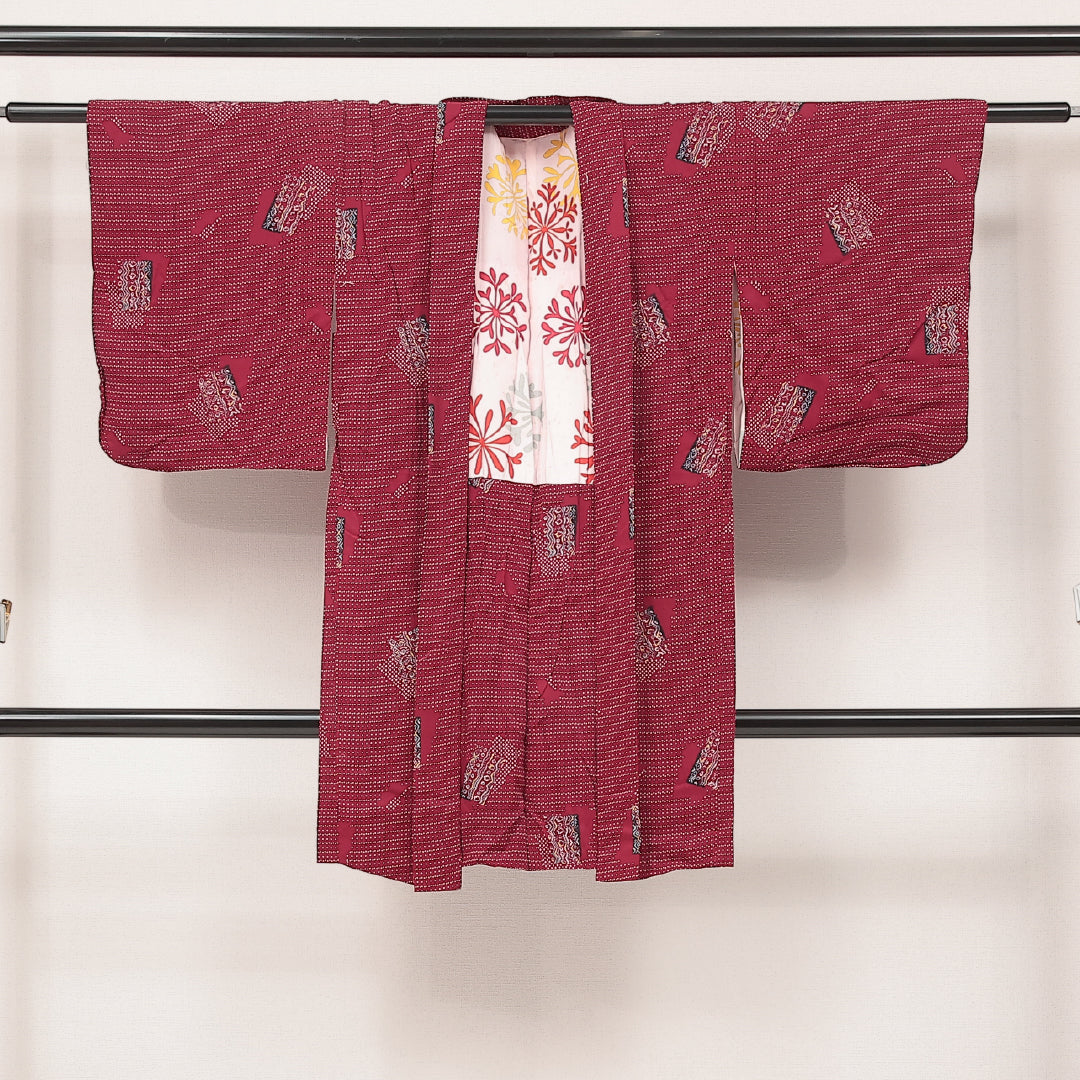 アンティーク 羽織 (紬) 袷 身丈95cm 裄丈62cm 正絹 Aランク Sサイズ 創作柄 赤系 LP 1232-17209