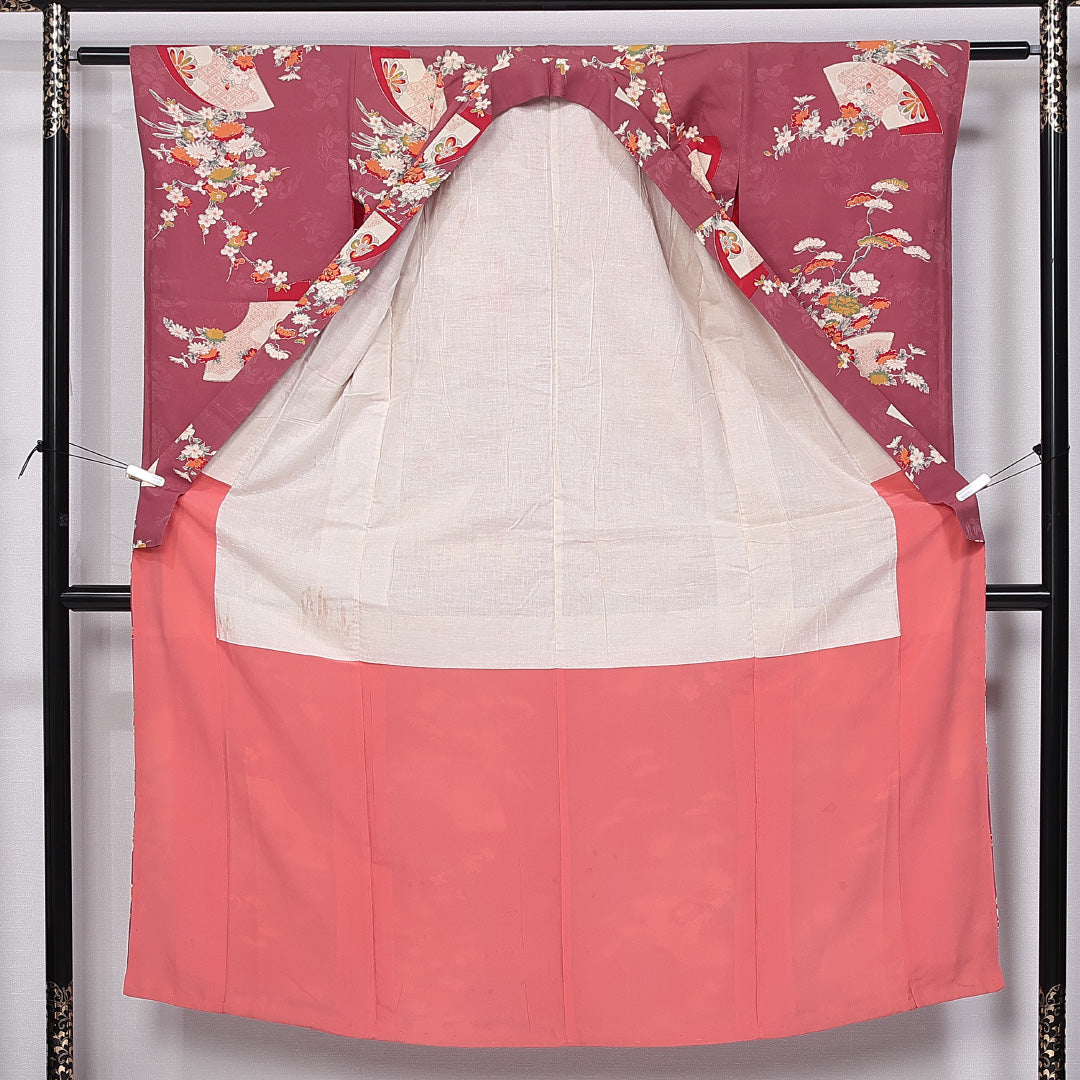 アンティーク 小振袖 袷 身丈146cm 裄丈58cm 正絹 Aランク 広衿 XSサイズ 金駒刺繍 四季草花 紫系 RP 1216-06668