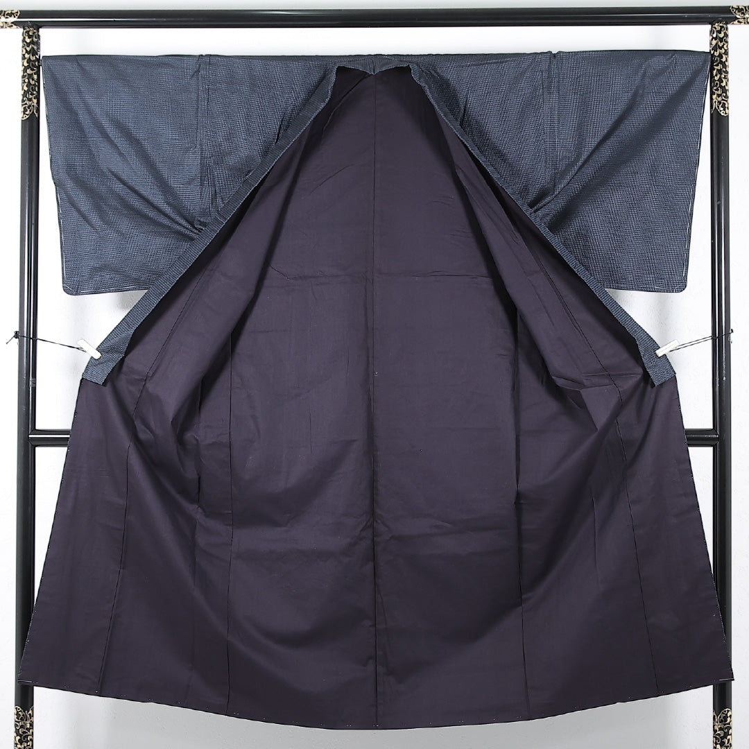 アンサンブル 男着物 (紬) 袷 身丈140cm 裄丈67cm 正絹 Sランク インフォーマル 棒衿 XSサイズ 亀甲 紺系 RP 1224-17369