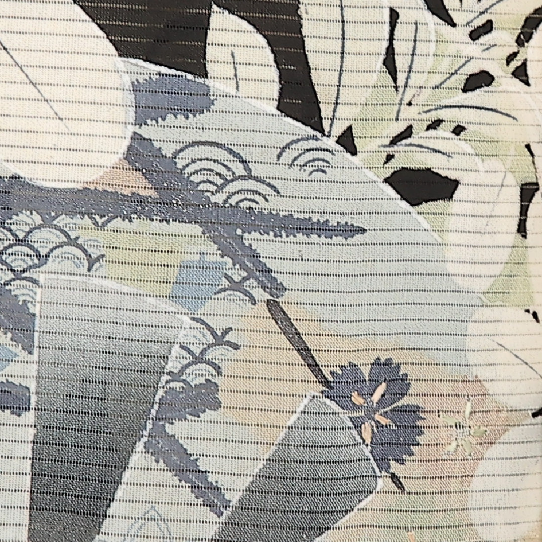 アンティーク 夏物 黒留袖 絽 身丈150cm 裄丈62cm 正絹 Aランク 五つ紋 (五三桐) バチ衿 Sサイズ 刺繍 撫子 黒系 SR 1213-17415