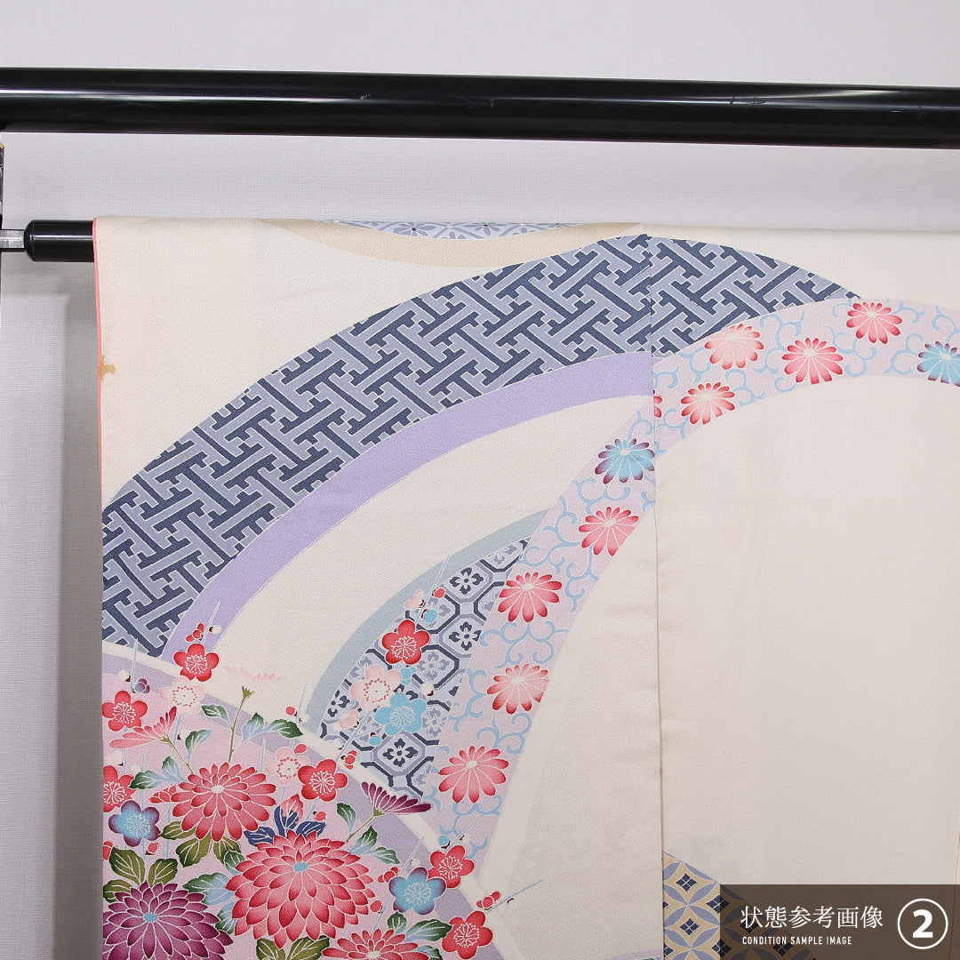 振袖 袷 身丈163cm 裄丈63cm 正絹 Bランク フォーマル 広衿 Lサイズ 牡丹 紅葉 吉祥文様 クリーム系 RP 1215-06740