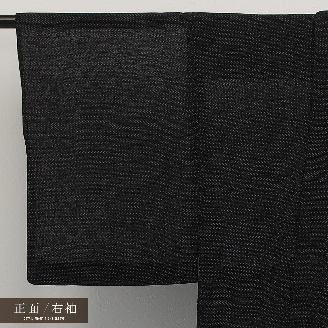 夏物 男着物 (紬) 夏紬 身丈136cm 裄丈67cm 正絹 Aランク インフォーマル バチ衿 Lサイズ 居敷当て 肩当て 抽象柄 黒系 RP 1224-17292