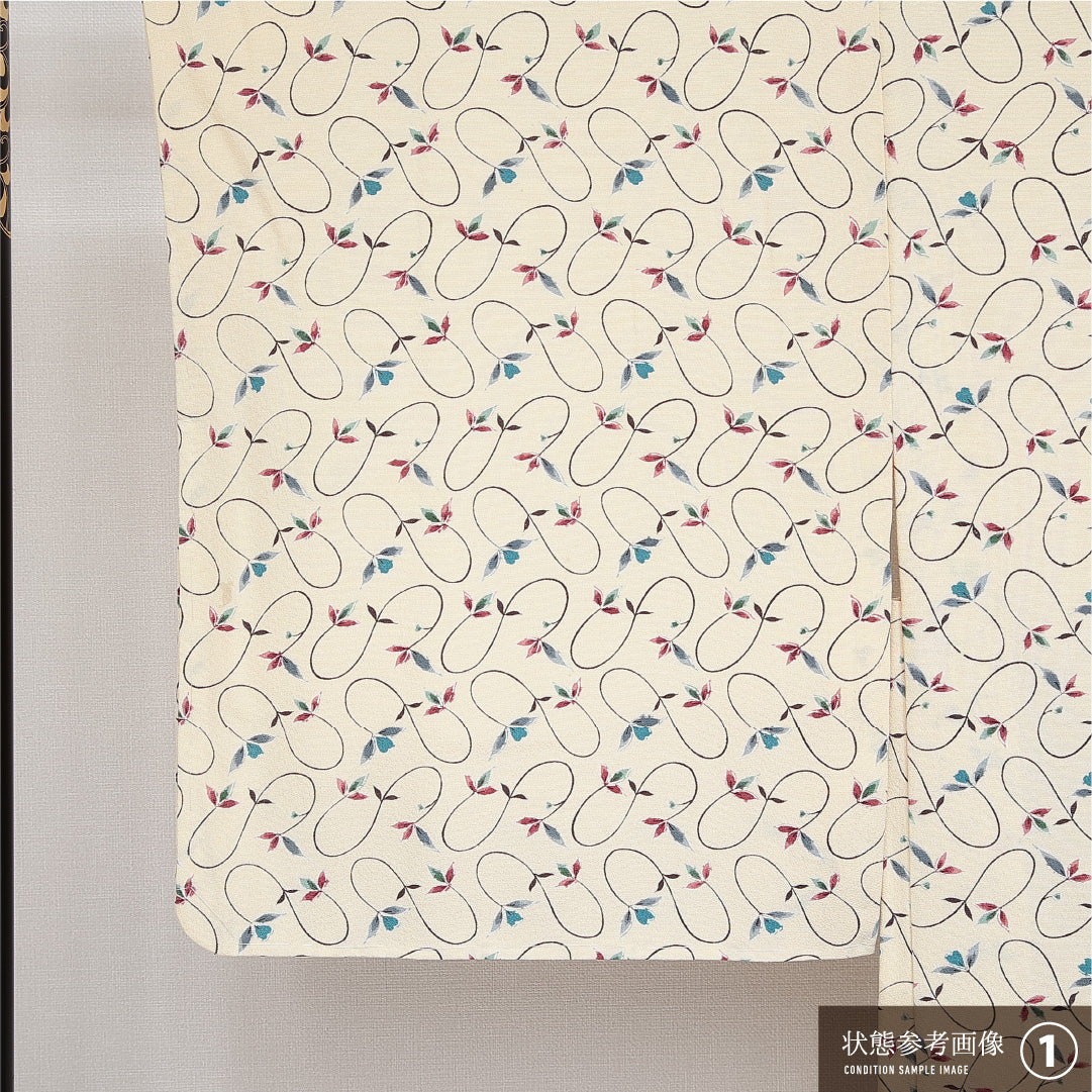 羽織 袷 身丈77cm 裄丈62cm 正絹 Aランク カジュアル Sサイズ 植物柄 クリーム系 RP 1232-14657
