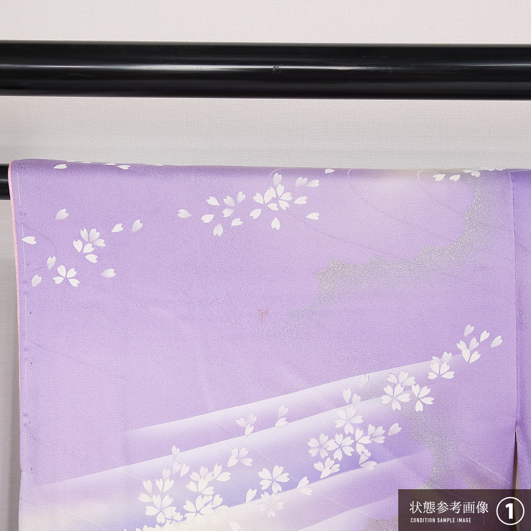 振袖 身丈161cm 裄丈65cm Bランク 正絹 袷 広衿 L しつけ糸 流水 吉祥文様 桜 フォーマル 紫系 1213-F0527