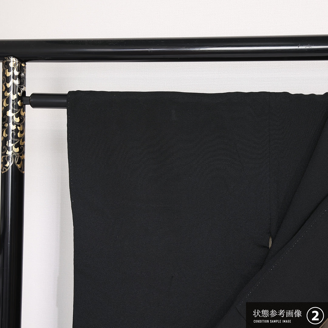 黒留袖 五つ紋 五三桐 身丈154cm 裄丈64cm Bランク 正絹 袷 比翼 広衿 S 刺繍 鳳凰 桐 フォーマル 古典的 格調高い 黒系 1211-F0530