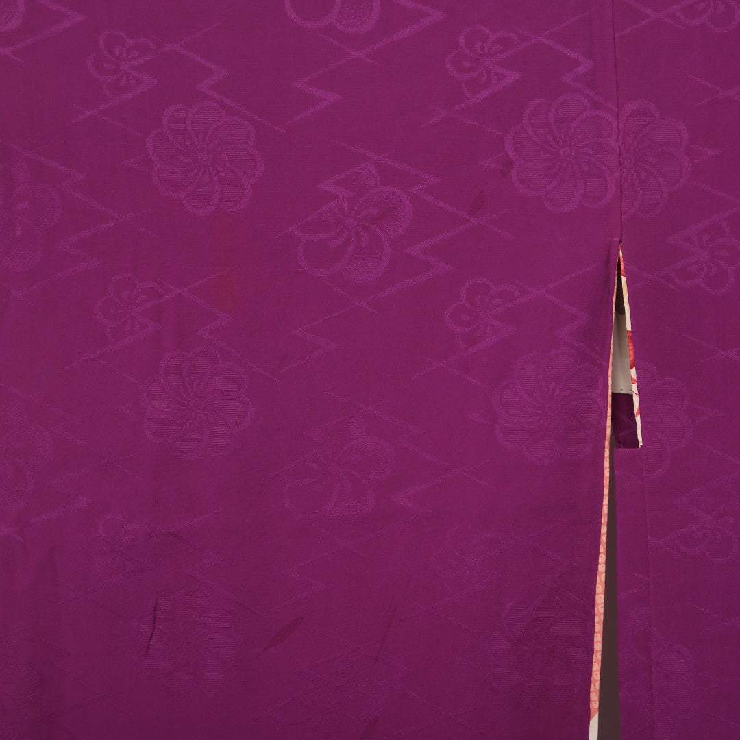 アンティーク 羽織(錦紗) 袷 身丈95cm 裄丈64cm 正絹 Cランク Mサイズ 紋意匠 松皮菱に梅 紫系 1217-06131