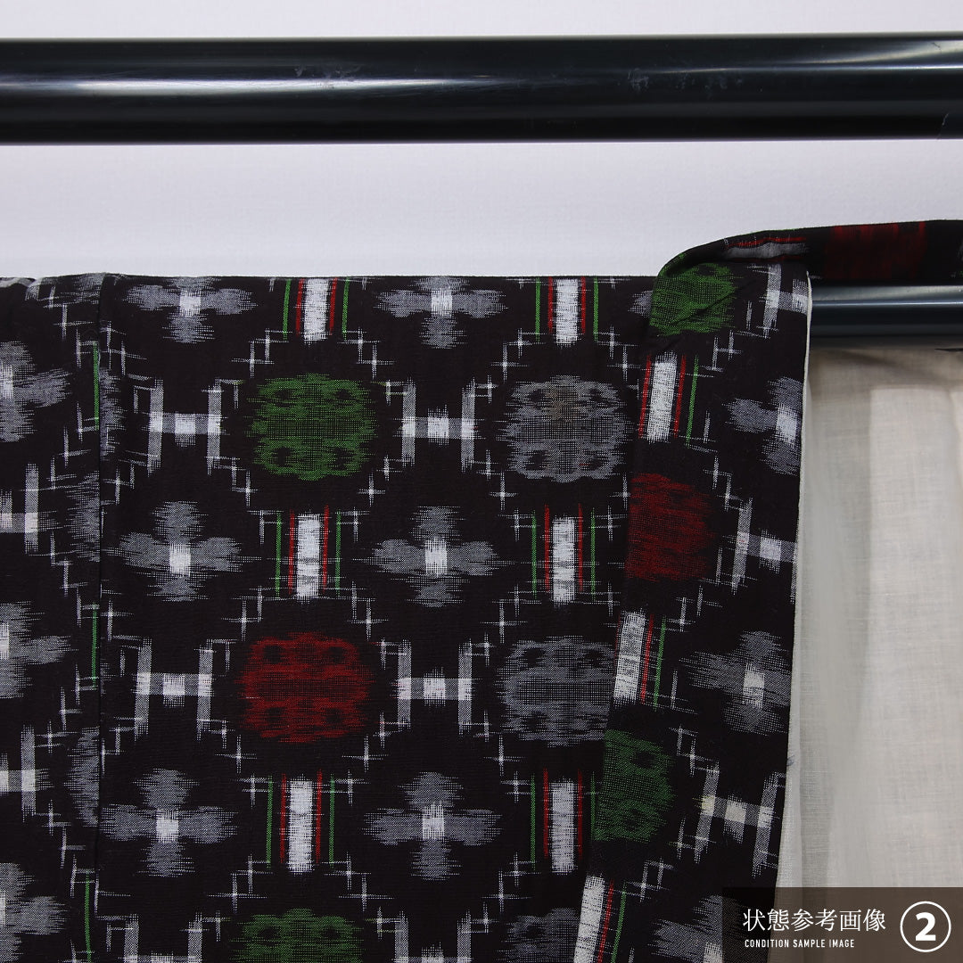 紬 単衣 身丈161cm 裄丈66cm 正絹 Aランク カジュアル バチ衿 Lサイズ 居敷当て 肩当て 蜀江 花菱 黒系 RP 1223-12233