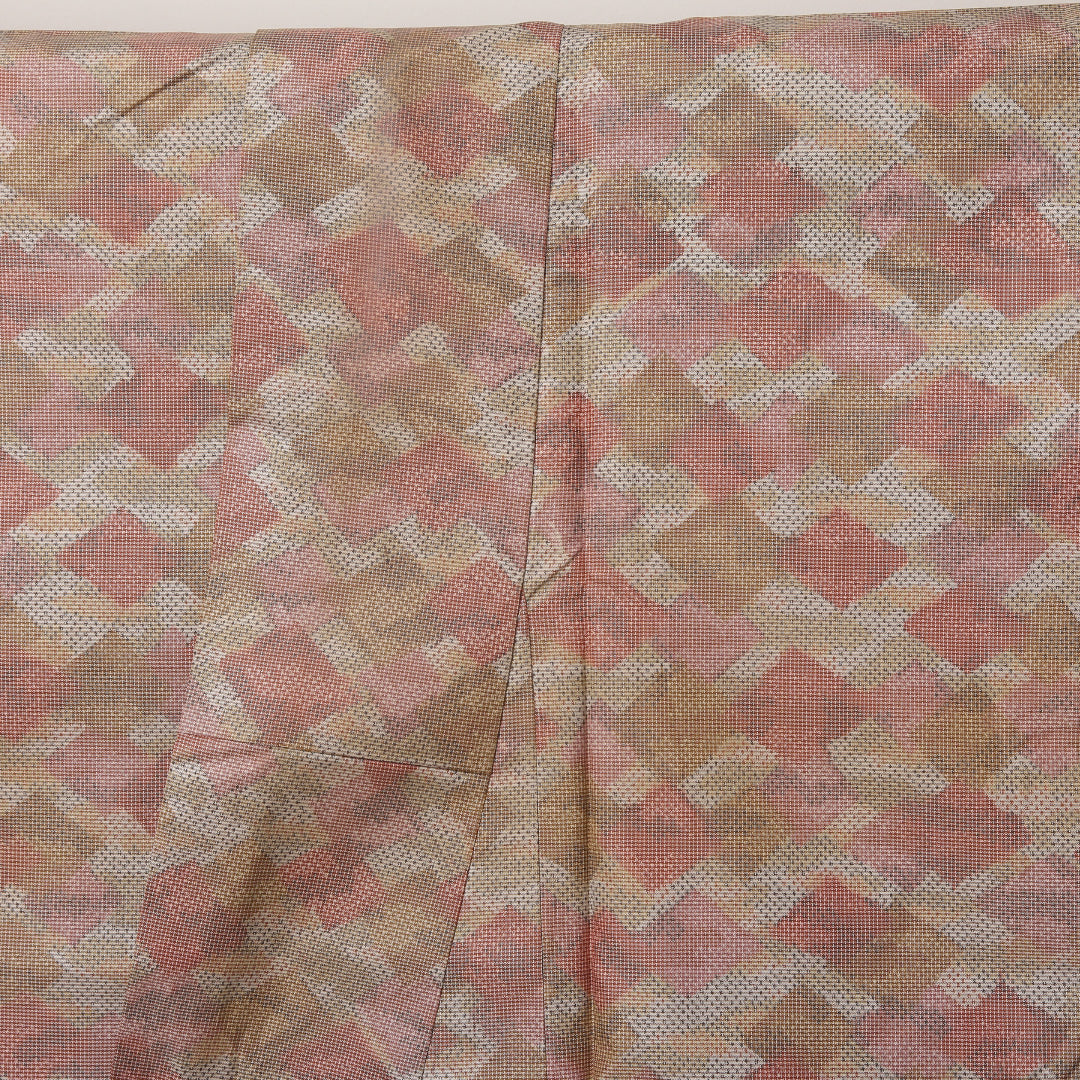大島紬 袷 身丈150cm 裄丈63cm 正絹 Cランク インフォーマル 広衿 Sサイズ 松皮菱 ピンク系 LP 1223-03629