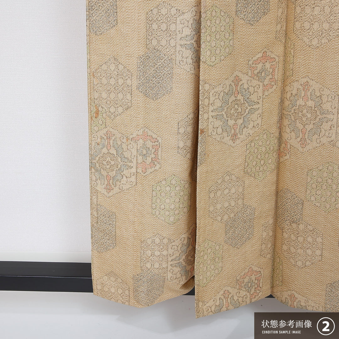 紬 単衣 身丈153cm 裄丈61cm 正絹 Bランク カジュアル バチ衿 Sサイズ 肩当て 亀甲 ベージュ系 HP 1223-12149