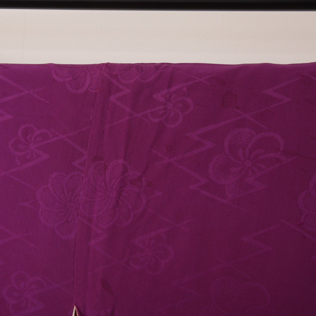 アンティーク 羽織(錦紗) 袷 身丈95cm 裄丈64cm 正絹 Cランク Mサイズ 紋意匠 松皮菱に梅 紫系 1217-06131