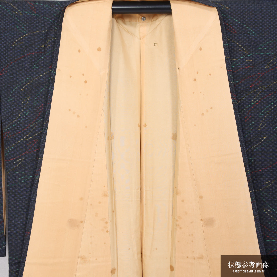 大島紬 袷 身丈163cm 裄丈64cm 正絹 Cランク インフォーマル 広衿 Lサイズ 創作柄 紺系 M4 1223-11522