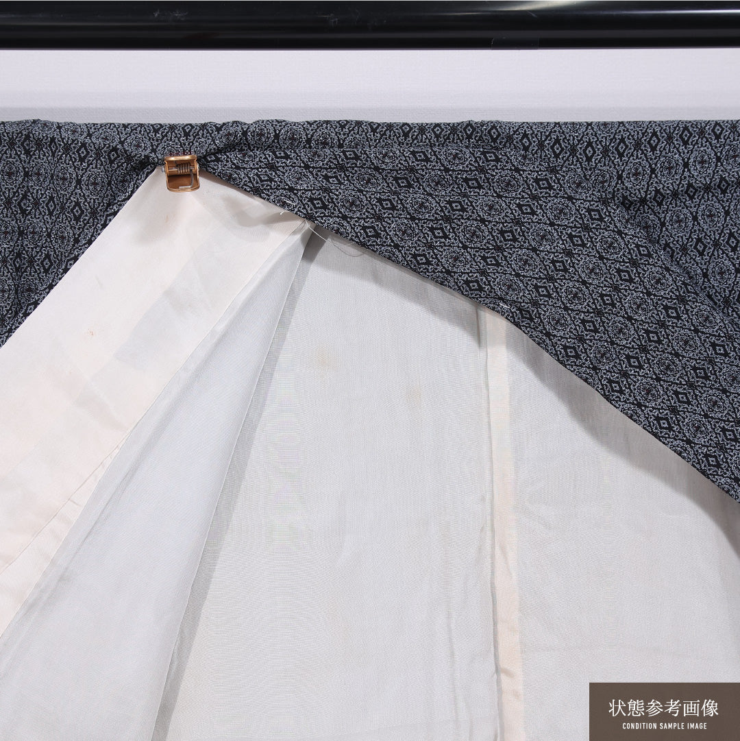 小紋 袷 身丈155cm 裄丈63cm 正絹 Aランク インフォーマル 広衿 Mサイズ 創作柄 黒系 RP 1221-11864