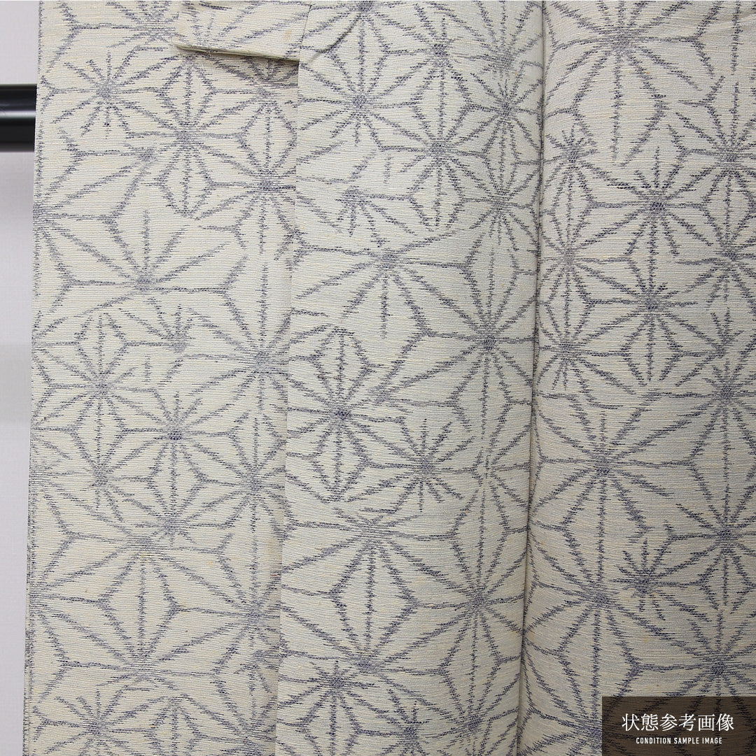紬 身丈147cm 裄丈62.5cm Cランク XS 正絹 袷 バチ衿 麻の葉 カジュアル クリーム系 1216-12377