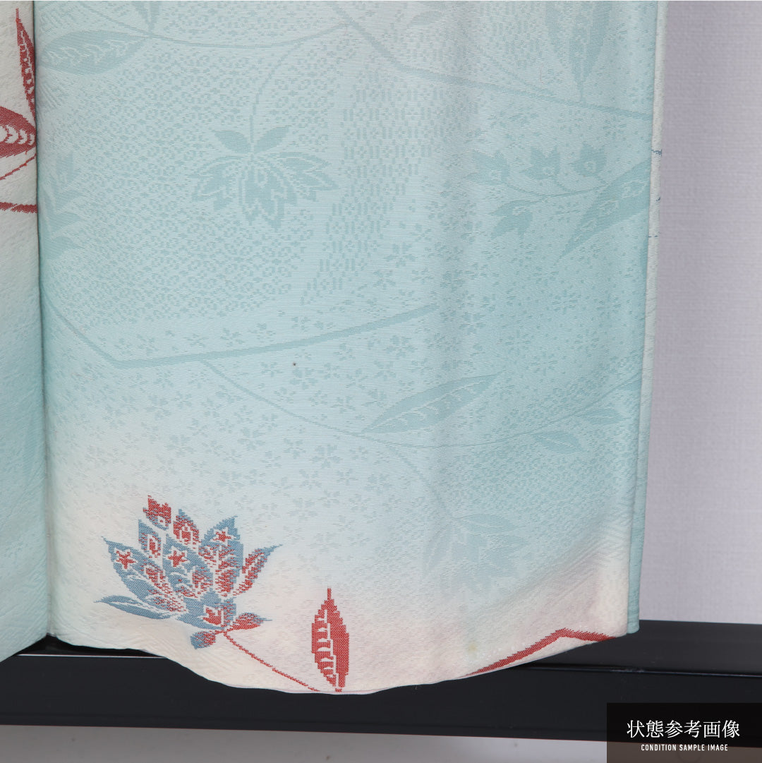 アンティーク お召 袷 身丈150cm 裄丈64cm 正絹 Bランク 広衿 Sサイズ ぼかし染 唐華 水色系 M4 1222-11418