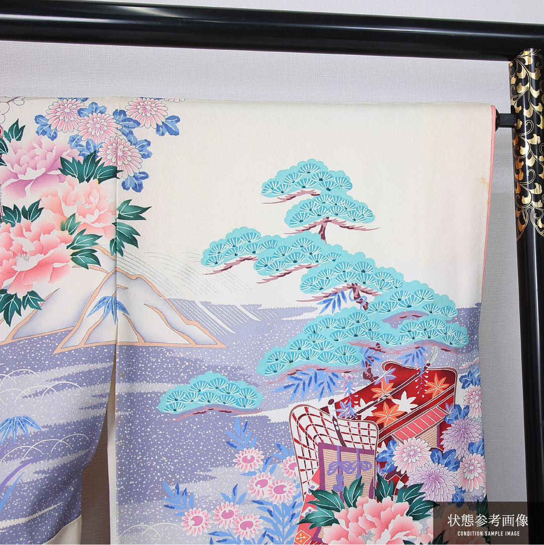 振袖 身丈160cm 裄丈67.5cm Cランク 袷 正絹 S 広衿 御所車 古典柄 菊 牡丹 友禅 菖蒲 白系 1213-F0446