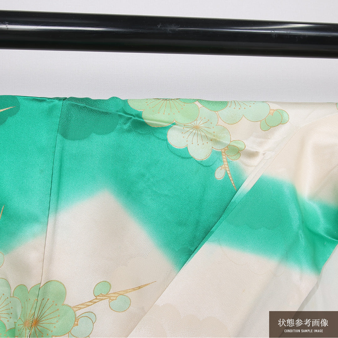 振袖 身丈149cm 裄丈65cm Cランク 正絹 袷 広衿 XS 金駒刺繍 梅 フォーマル 独創的 爽やか クリーム系 緑系 1213-F0464