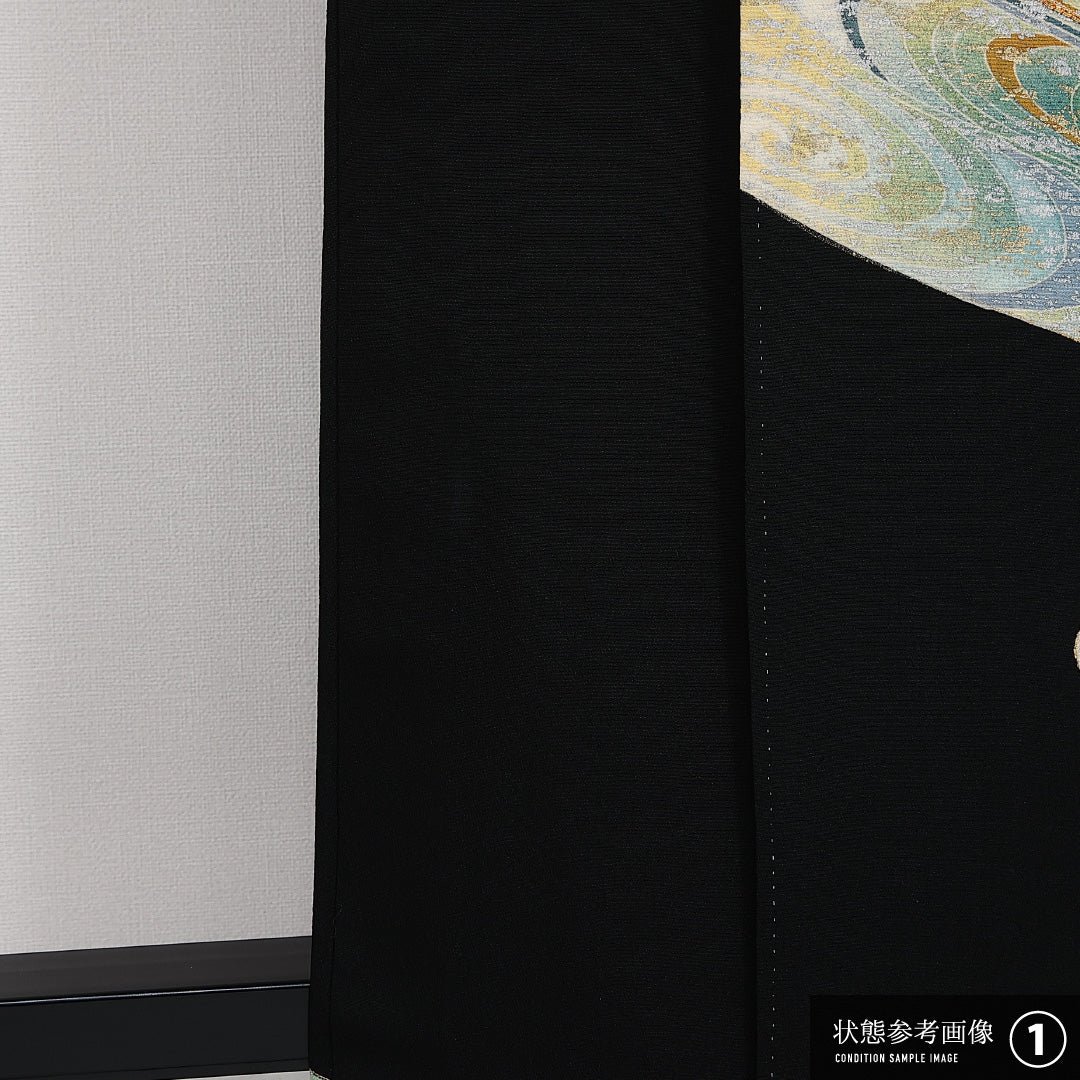 黒留袖 五つ紋 蔦 身丈155cm 裄丈61cm Aランク 正絹 袷 バチ衿 M 金駒刺繍 流水 フォーマル 幻想的 清楚 黒系 1211-F0611