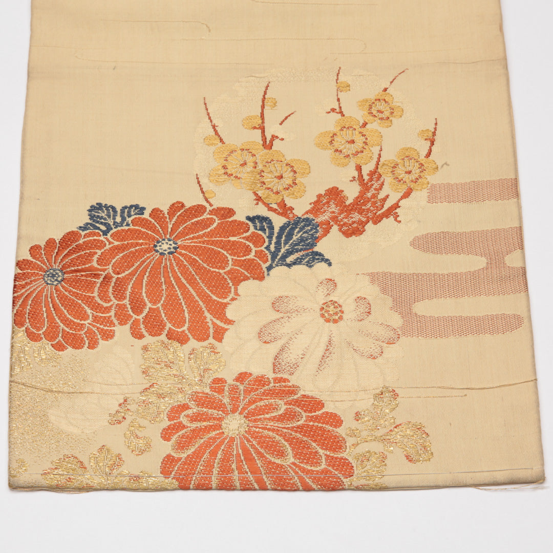 アンティーク 名古屋帯 帯丈339cm Cランク 名古屋仕立て ポイント柄 正絹 雪輪 菊 エ霞 セミフォーマル クリーム系 1224-01535