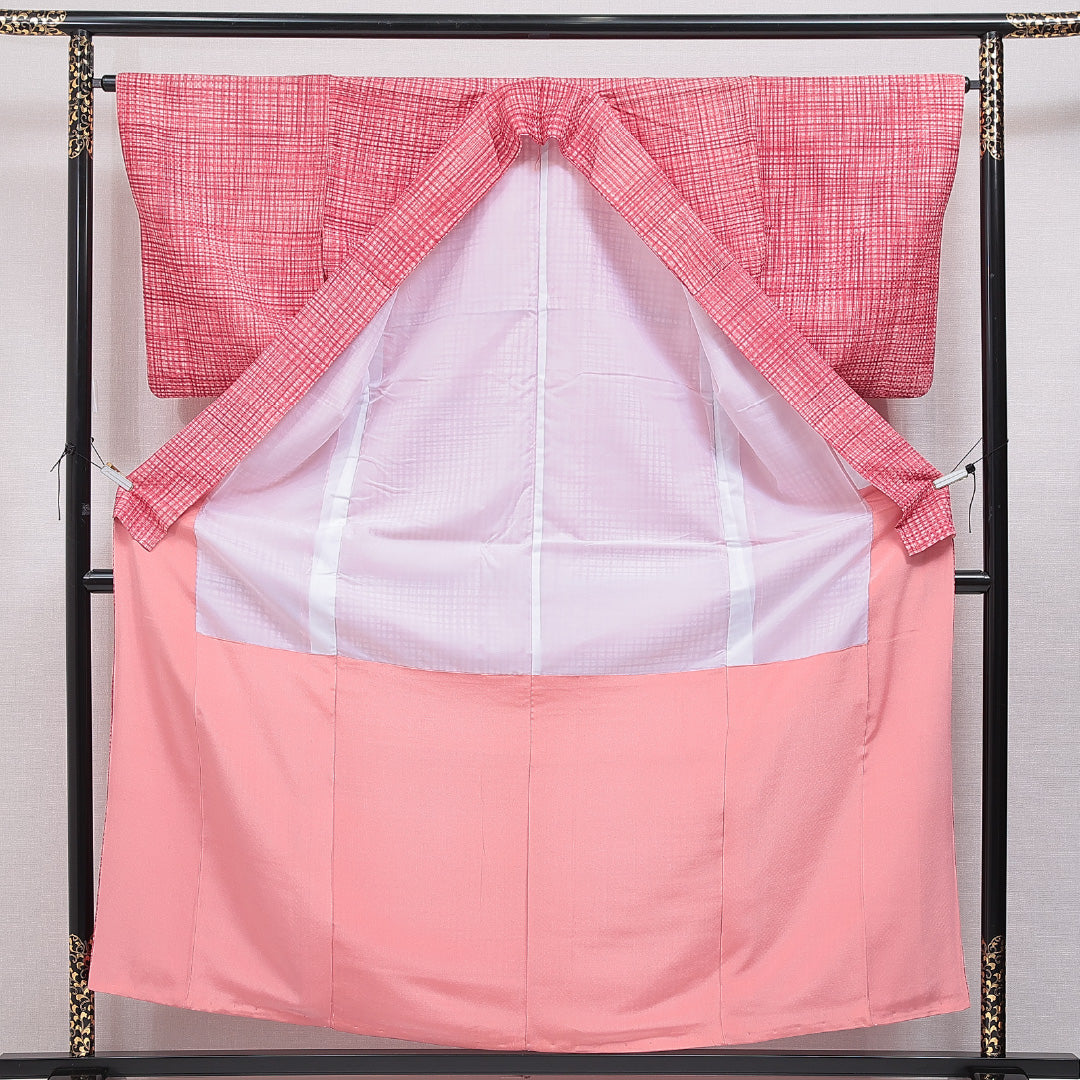 小紋 洗える着物 袷 身丈158cm 裄丈63cm ポリエステル Aランク Mサイズ 広衿 インフォーマル 格子 ピンク系 1215-16393