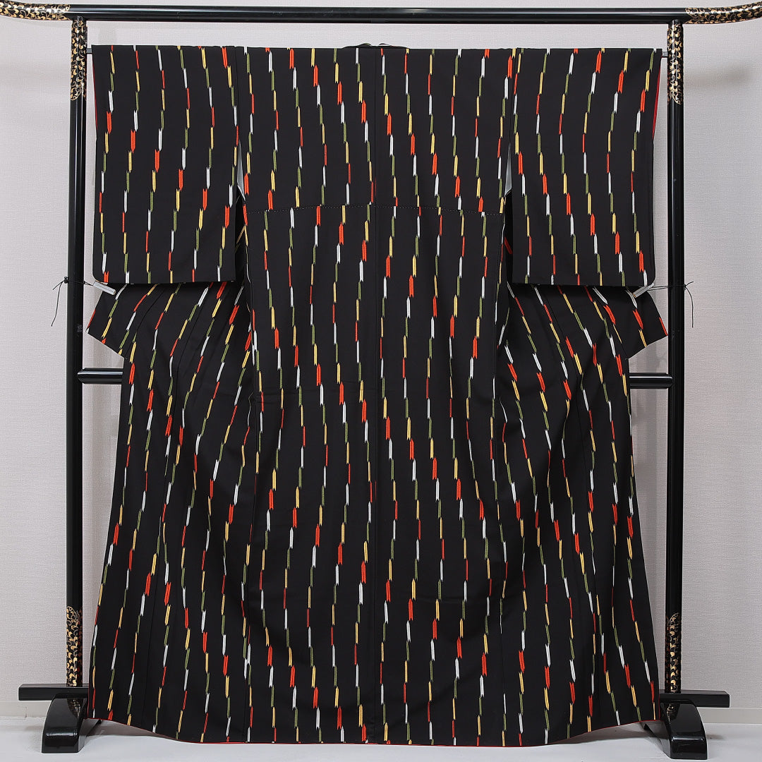 小紋 袷 身丈168cm 裄丈65cm 正絹 Sランク XLサイズ 広衿 インフォーマル 縞 黒系 多色系 1215-15485