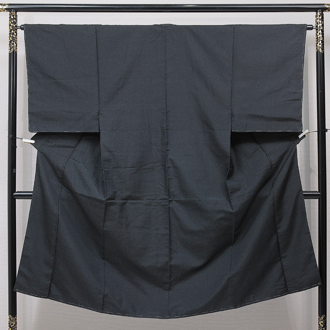 男着物 袷 身丈137cm 裄丈63cm 正絹 Sランク カジュアル 棒衿 Sサイズ 無地 黒系 RP 1224-15353