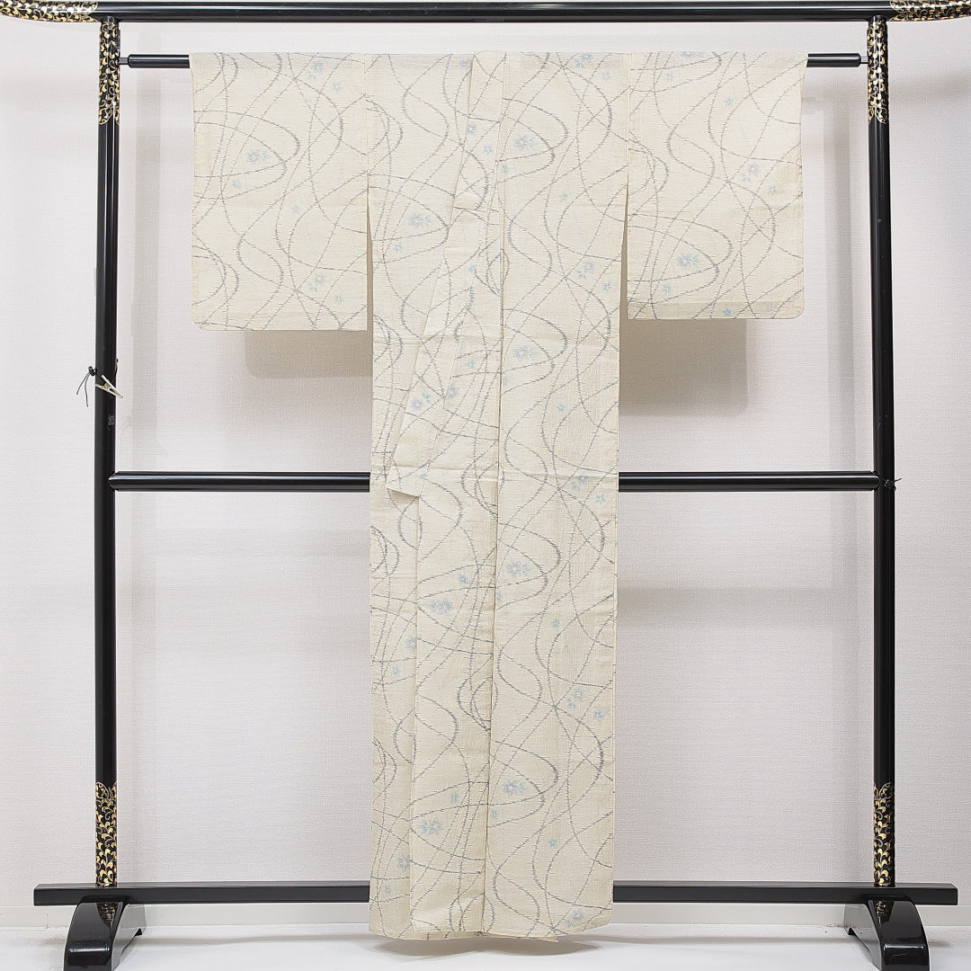 夏物 洗える着物 麻の小千谷縮の着物 単衣 身丈159cm 裄丈62cm 麻 Cランク カジュアル バチ衿 Mサイズ 創作柄 クリーム系 LP 1223-15369