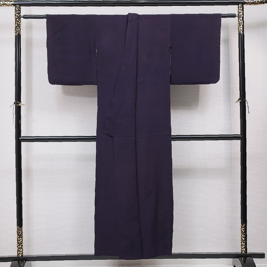 色無地 単衣 身丈151cm 裄丈61cm 正絹 Cランク Sサイズ バチ衿 インフォーマル 無地 紫系 1214-15681